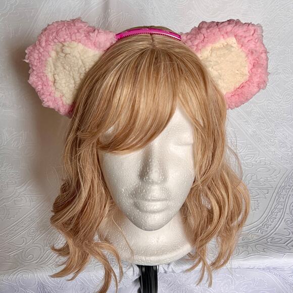 Short natural golden blonde wavy wig with wispy bangs cosplay costume daily wear - Picture 5 of 7